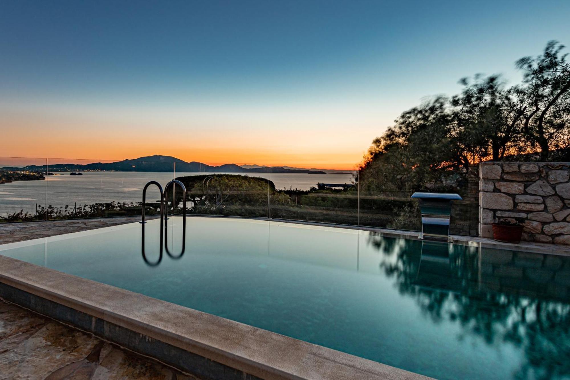 Villa Kymaros Keri