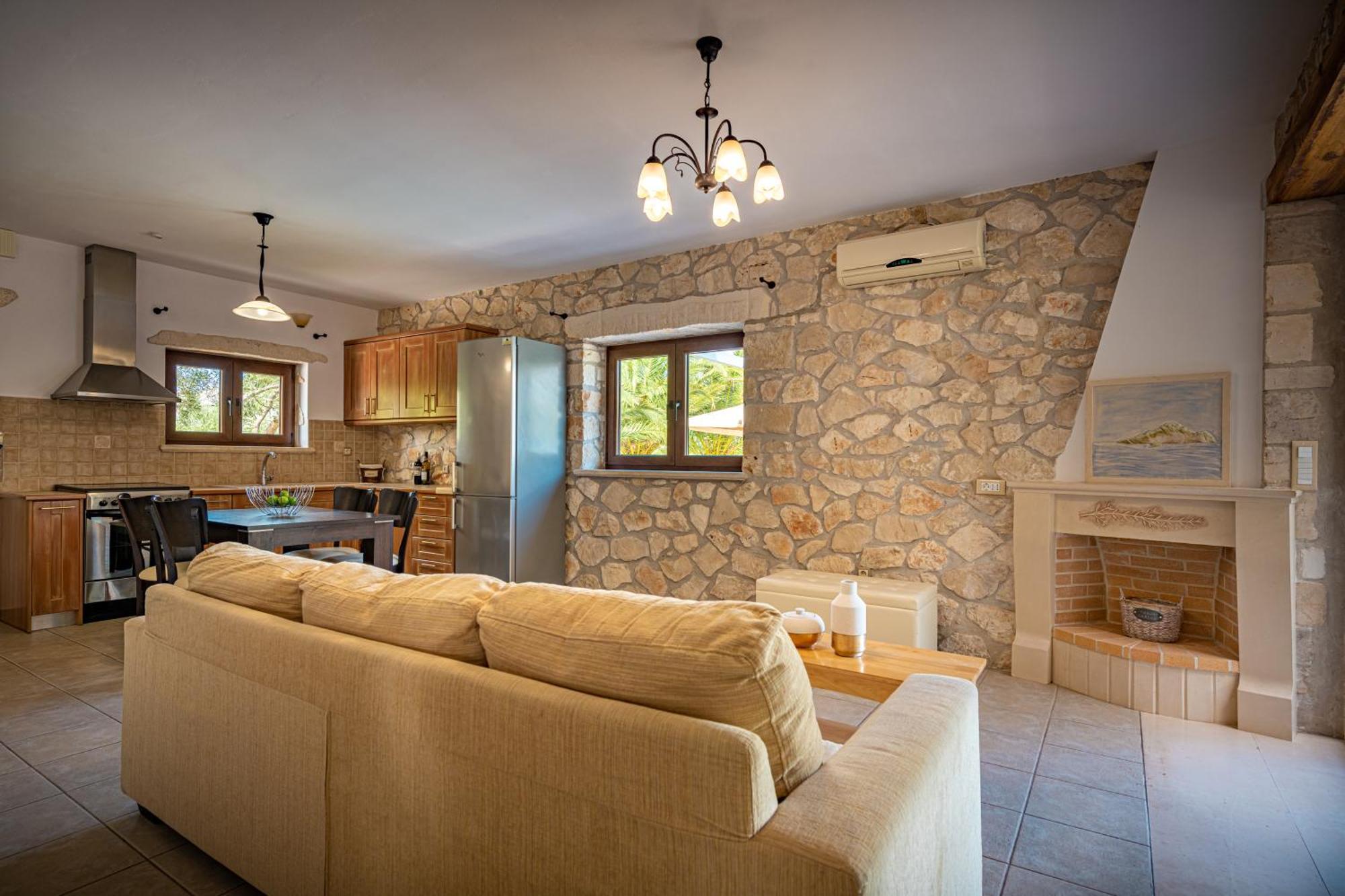 Kymaros Villa *