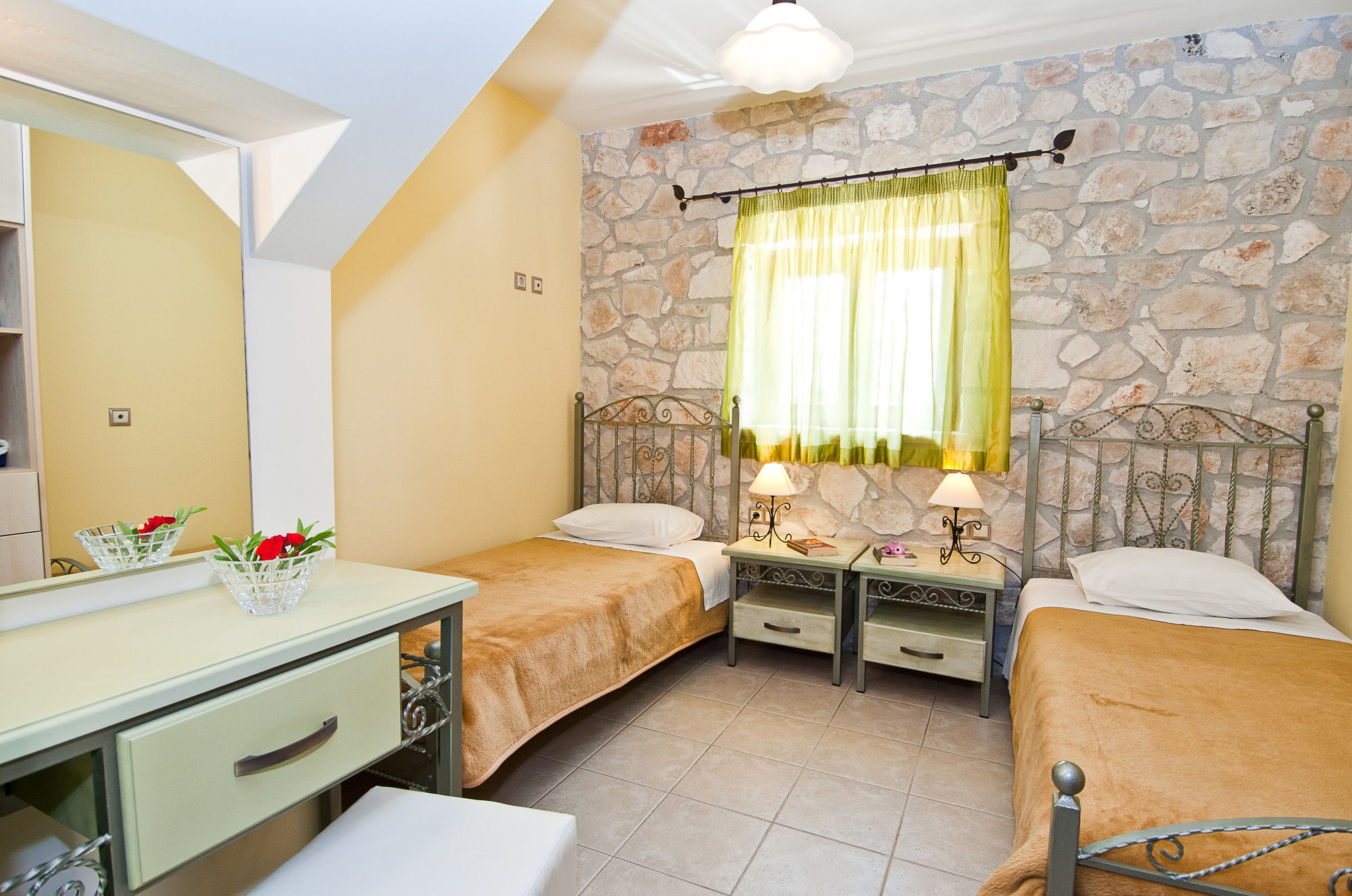 Villa Kymaros *