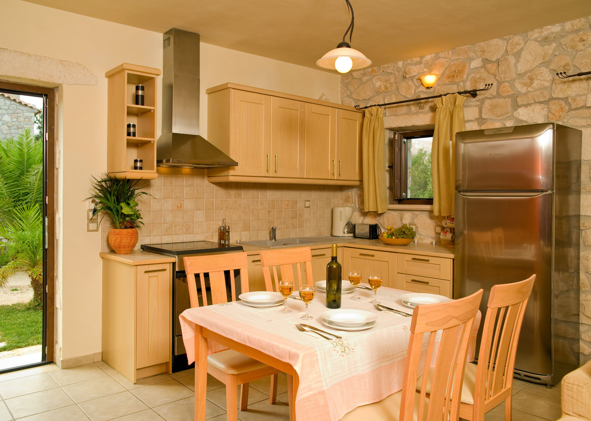 Kymaros Villa *