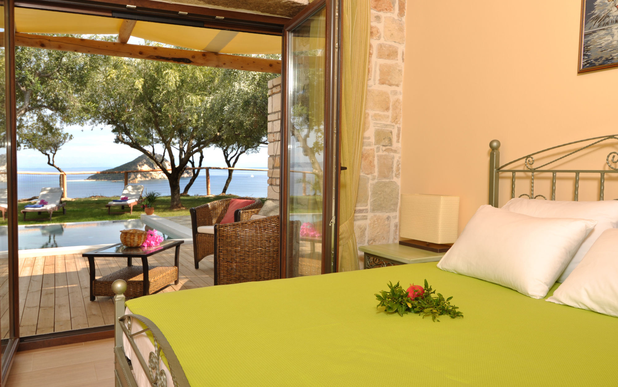 Kymaros Villa Keri