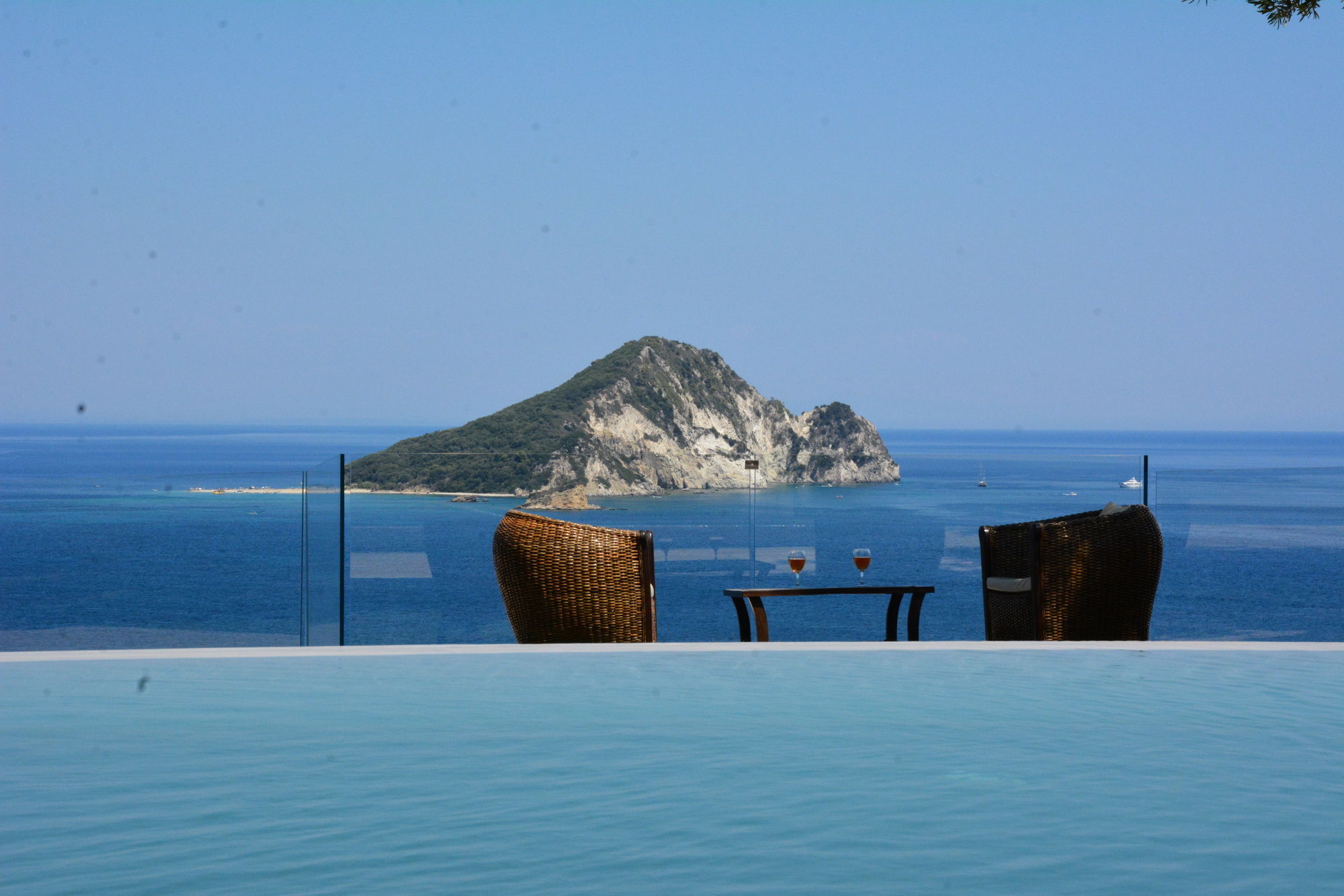 Kymaros Villa Keri