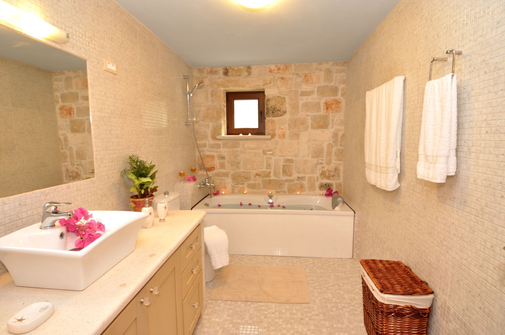 Villa Kymaros